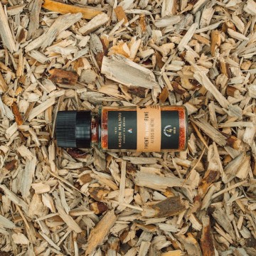 Maison Malnou - Saupoudreur de Piment du Béarn Fumé au Bois de Hêtre - Certifié Bio