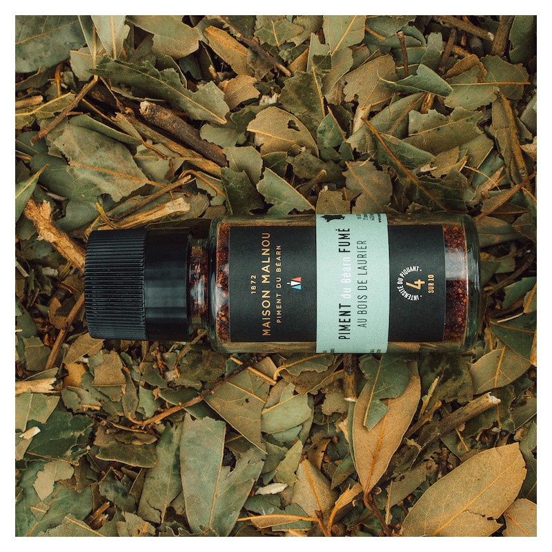 Maison Malnou - Saupoudreur de Piment du Béarn Fumé au Bois de Laurier - Certifié Bio